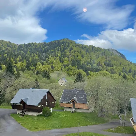Les Longes 아파트